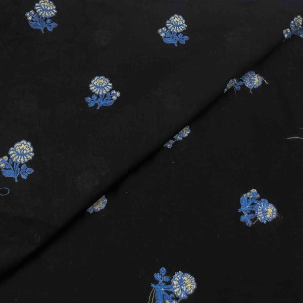 Lawn Embroidery D25733