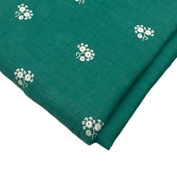 Lawn Embroidery Suit D119