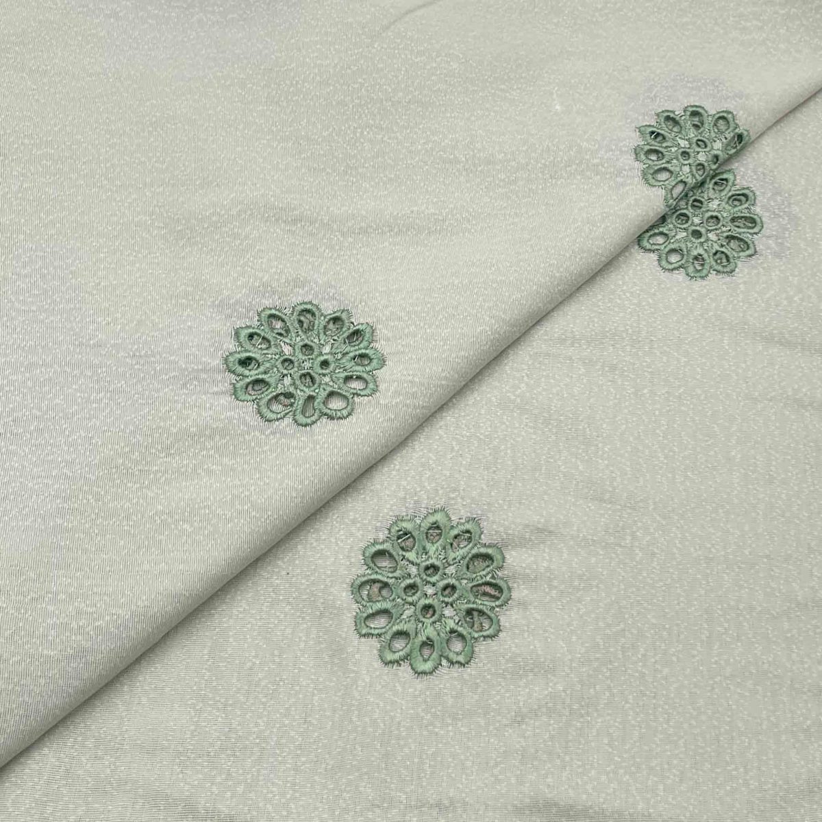 Silk Karandi Boring Embroidery D26D110 - Image 1