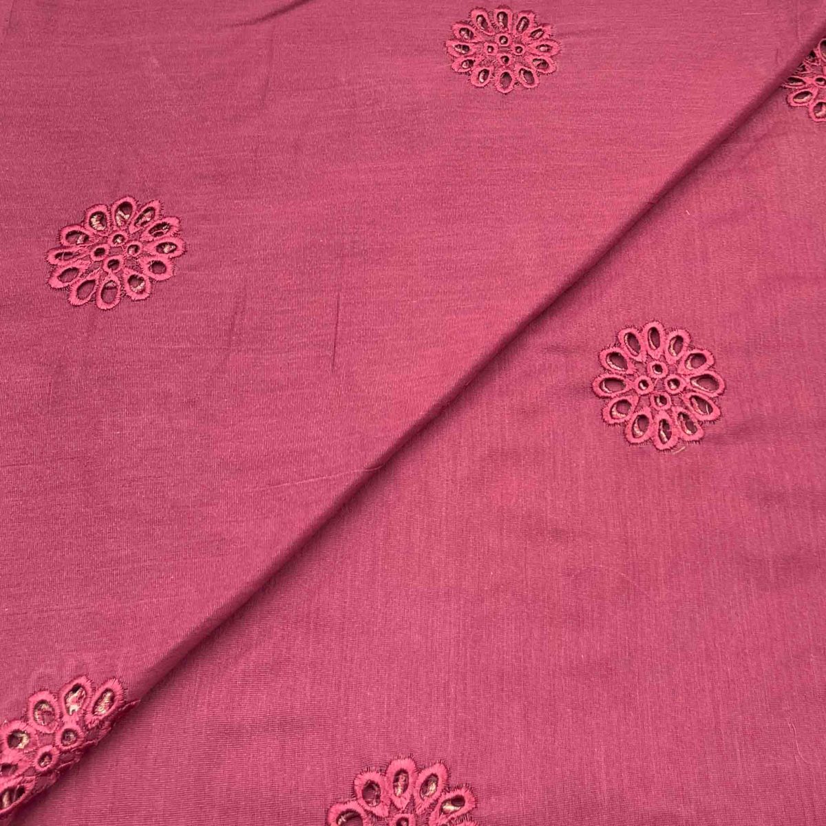 Silk Karandi Boring Embroidery D26D112 - Image 1
