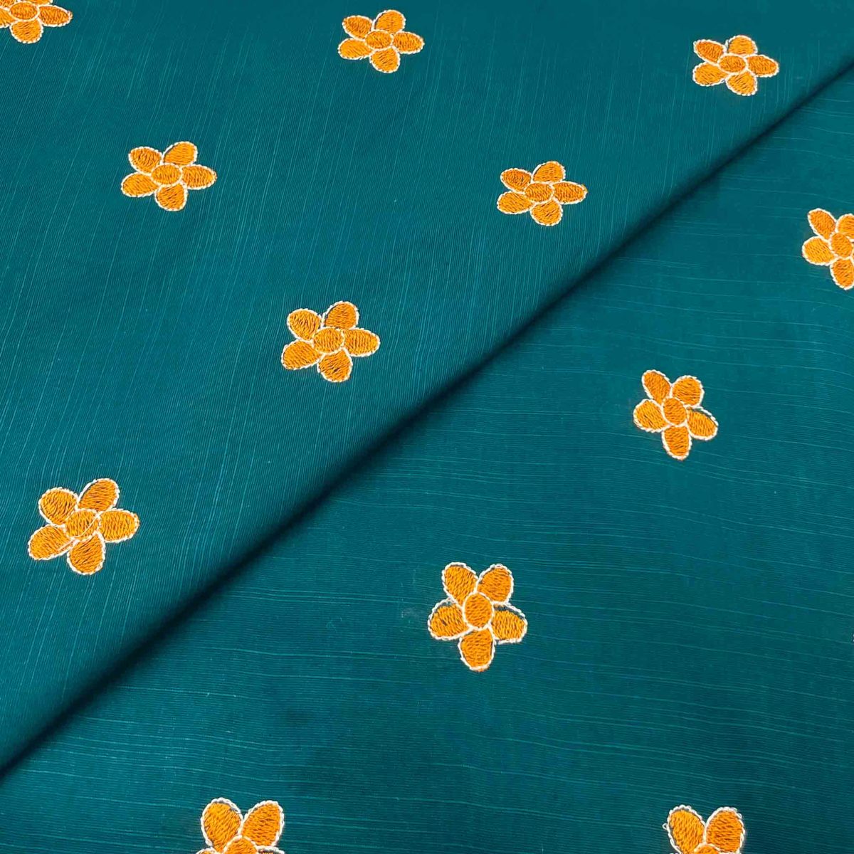 Khaddar Embroidery D26D125 - Image 1