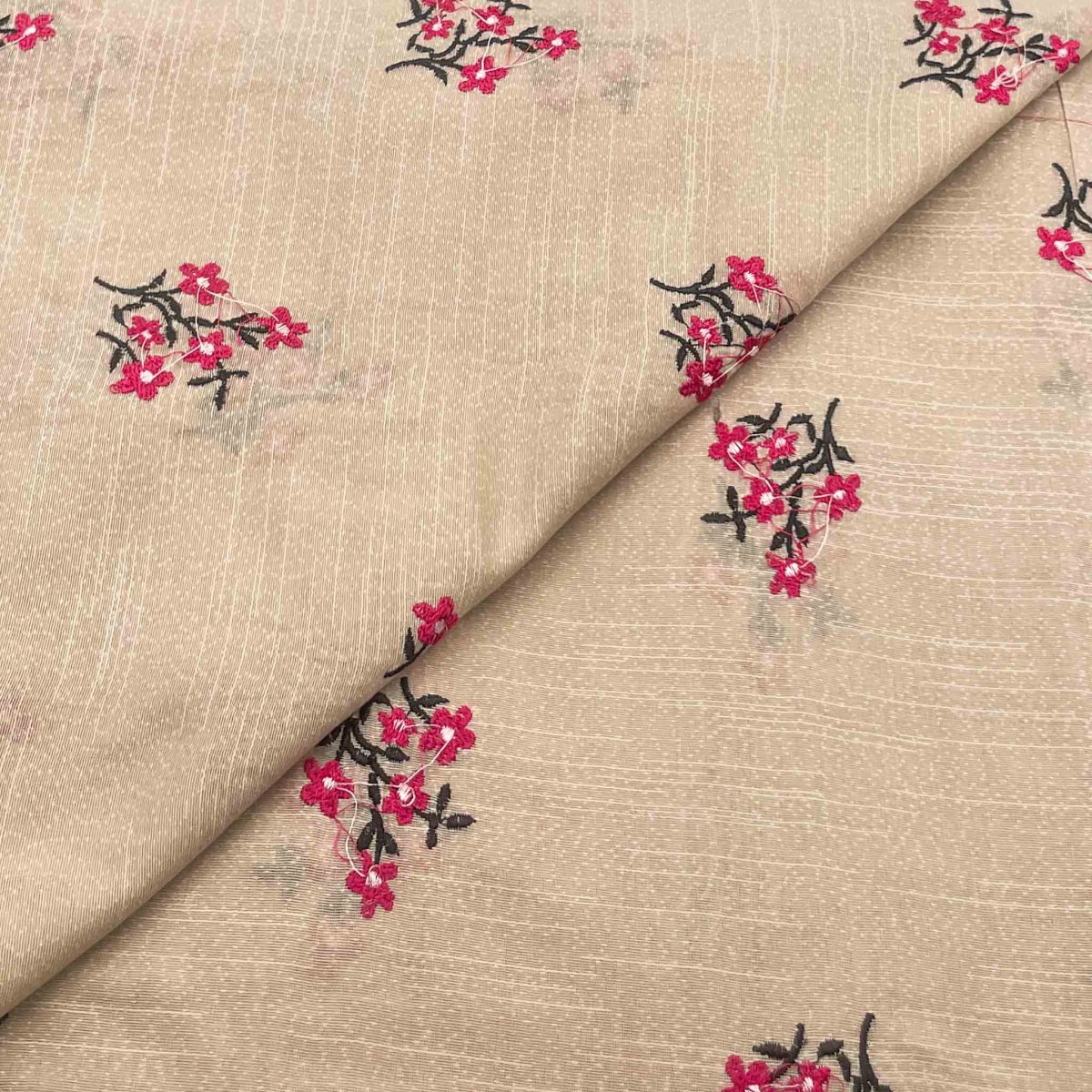 Silk Karandi Embroidery D26D131 - Image 1