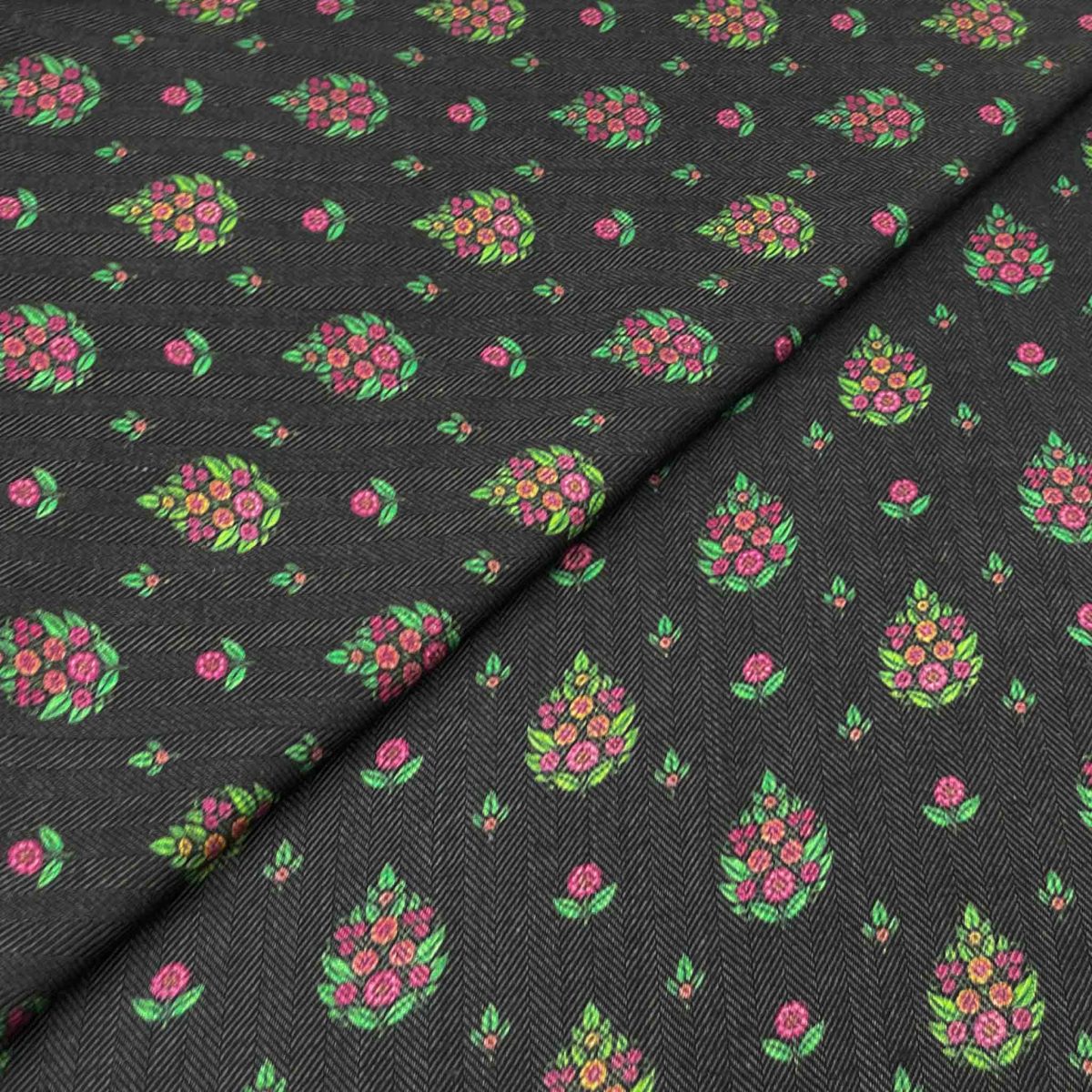 Wool Print D26D276 - Image 1