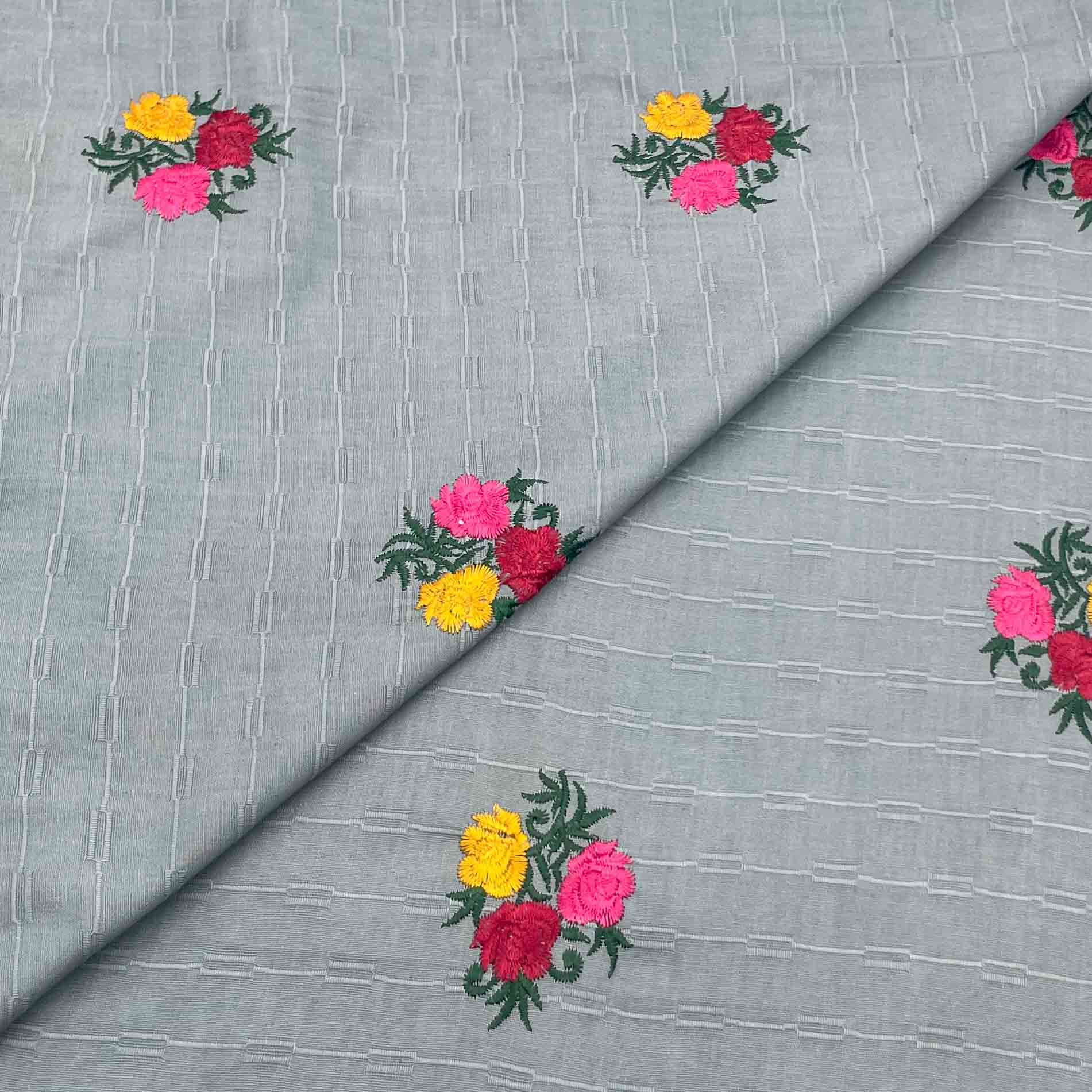 lawn cambric new-13 Cambric Cotton Wider Embroidery D26D198 - Image 1