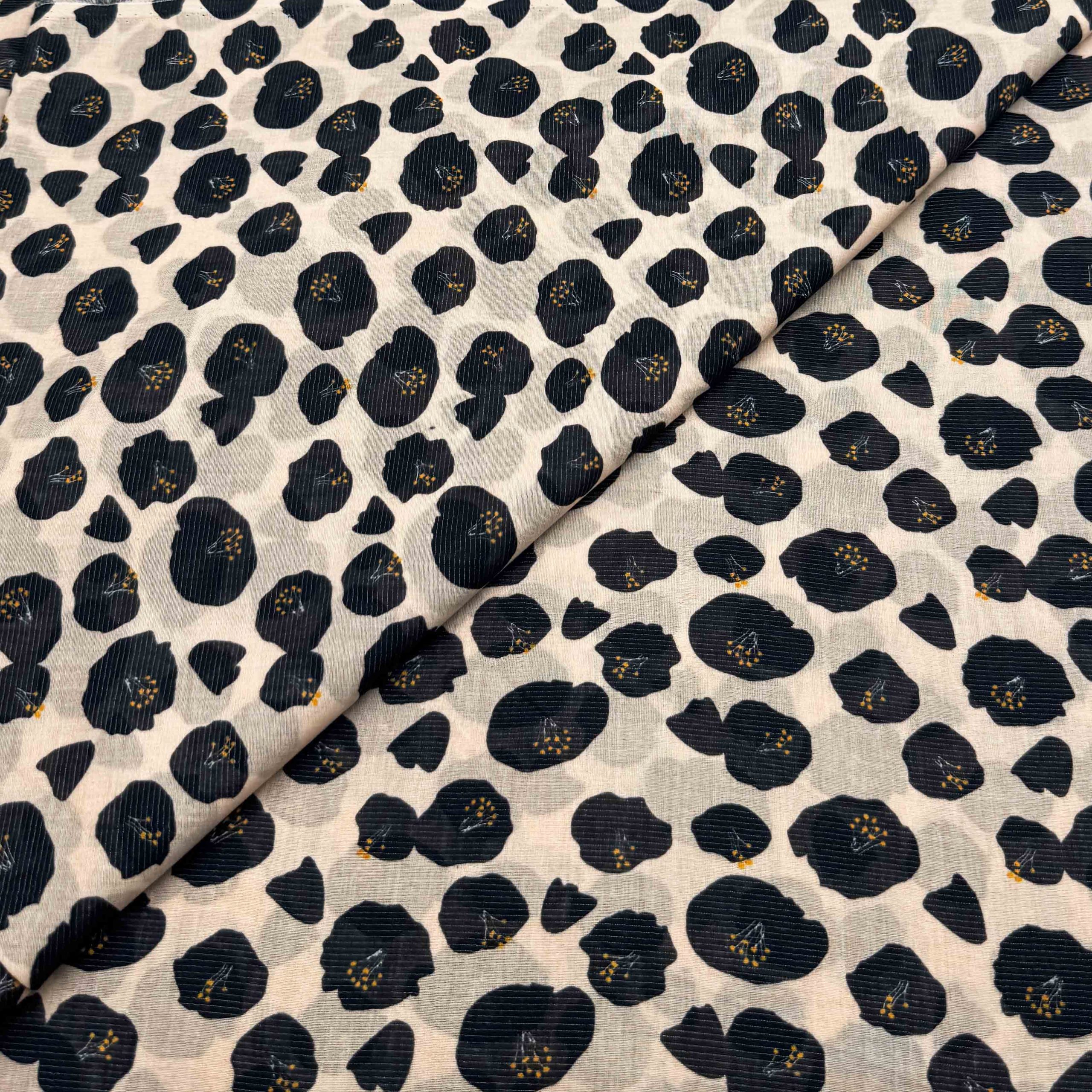 Glittet Lawn Prints New-26 Glitter Lawn Print D26D1154 - Image 1