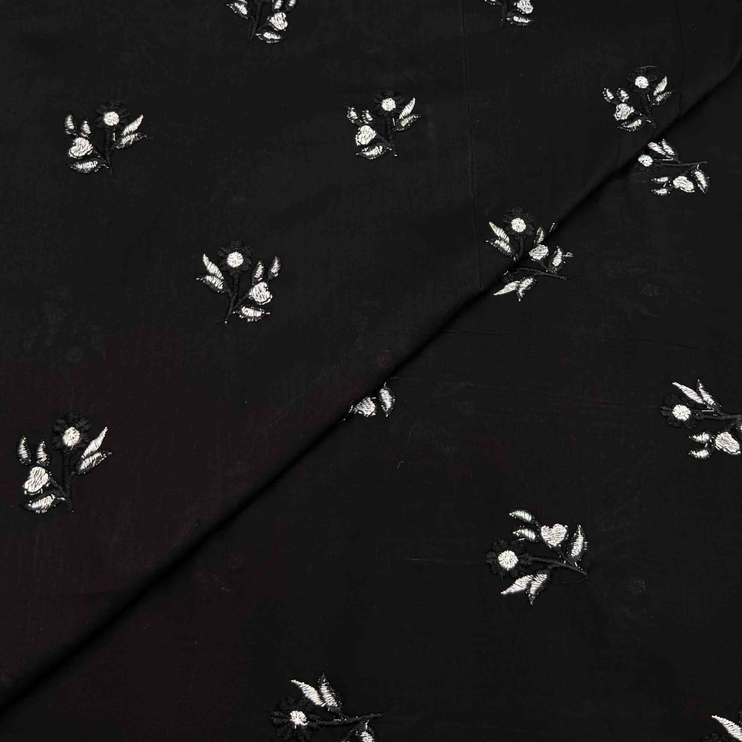 lawn print emb sale-08 Lawn Embroidery D26D3386 - Image 1