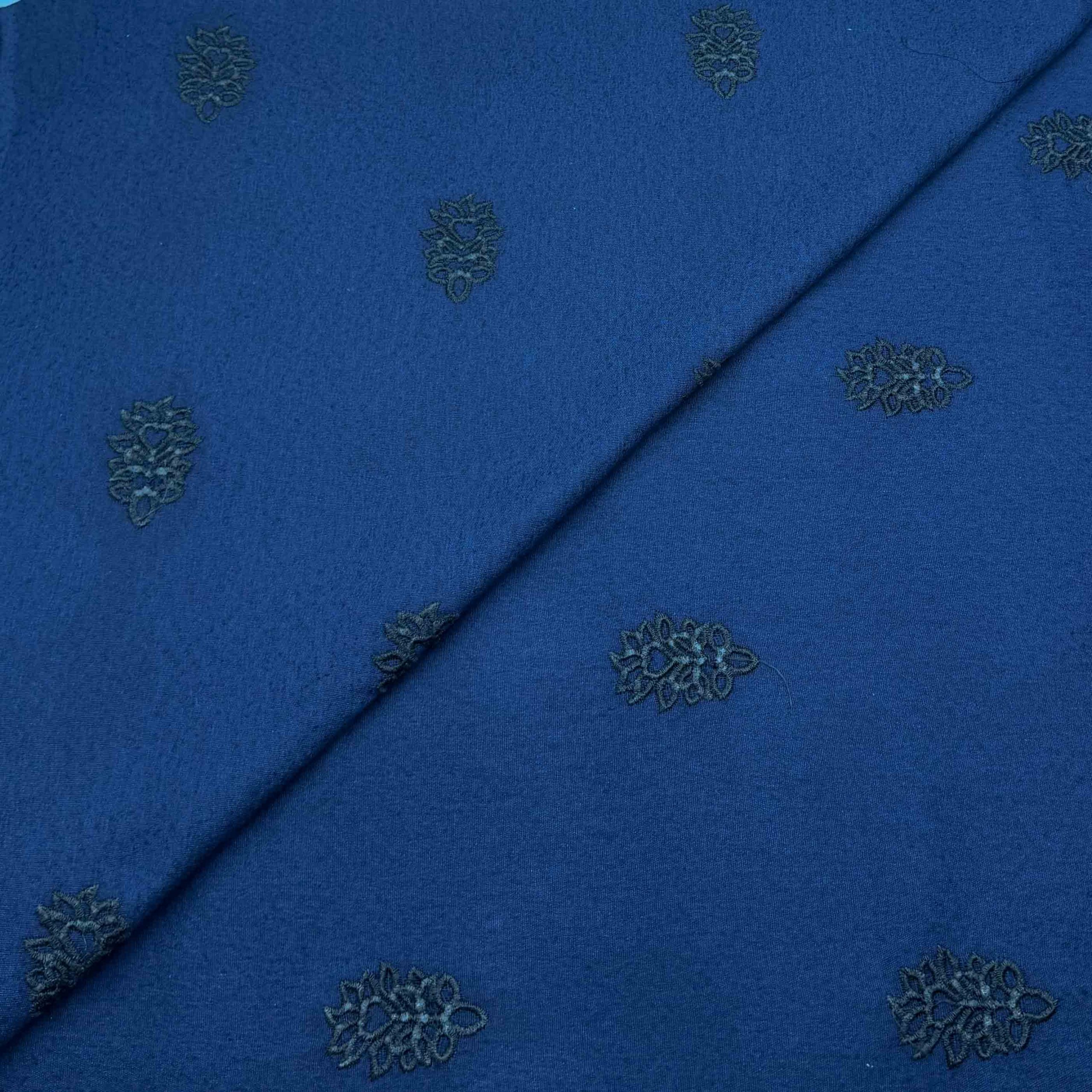 Articles Embroidery-10 Silk Karandi Embroidery D27D183 - Image 1