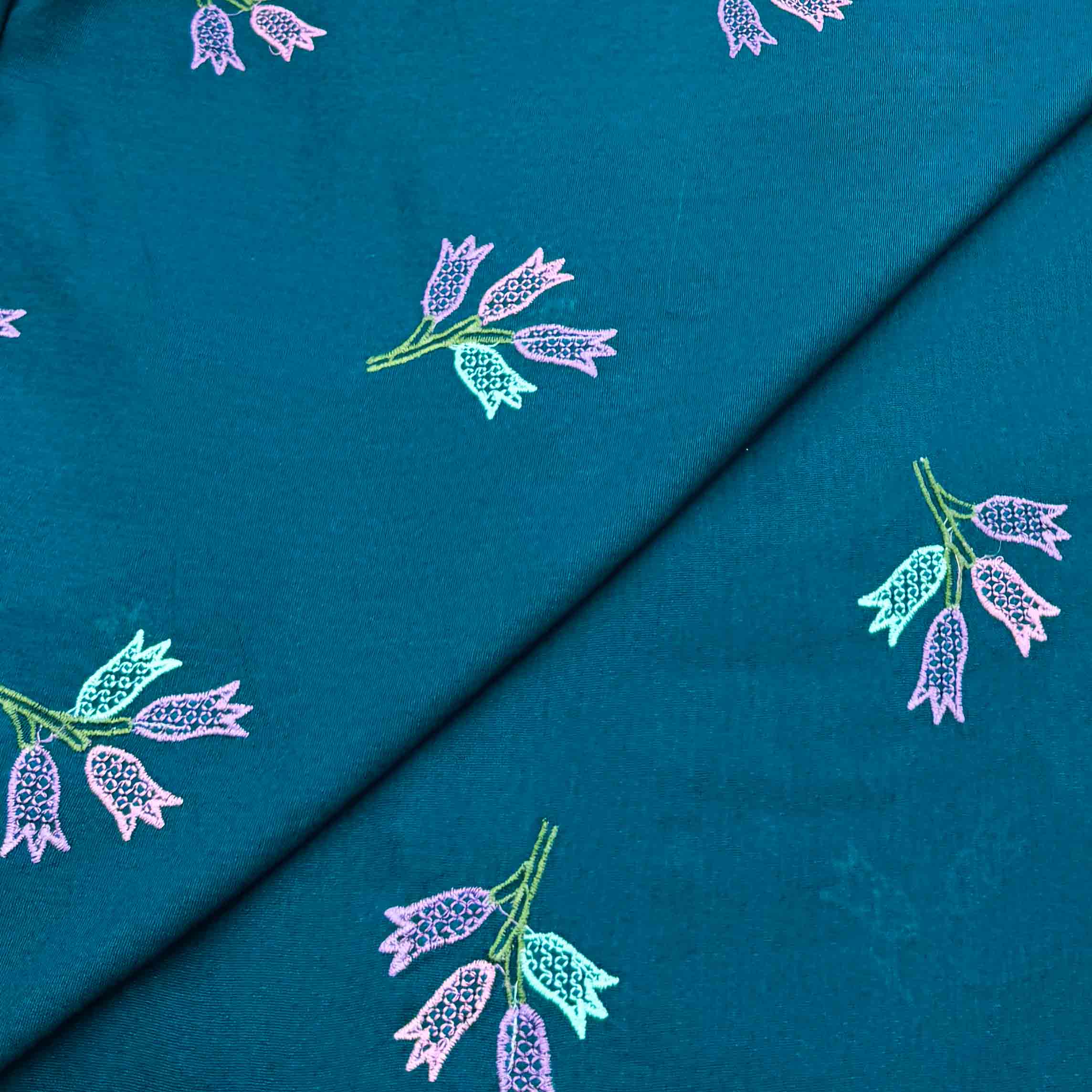 karandi new embroidery-06 Silk Karandi Embroidery D27D132 - Image 1