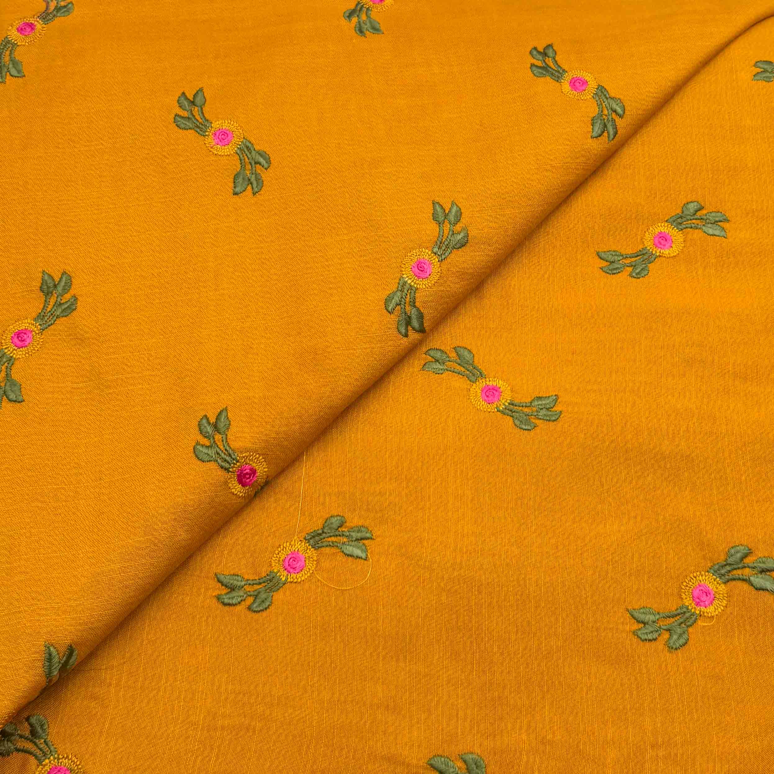 intermix new-47 Slub Linen Embroidery - Image 1
